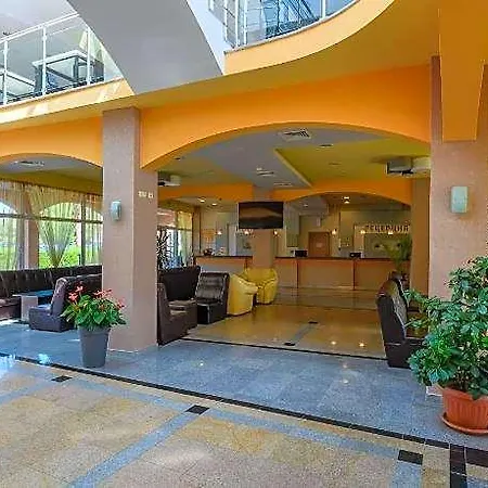 Хотел Midia Grand Поморие