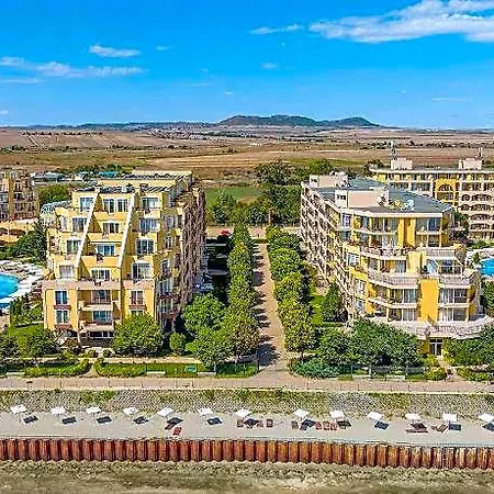 Midia Grand Hotel 3*