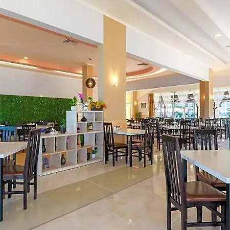 Midia Grand Хотел 3*